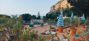  Hotel 4 Stagioni  Капри